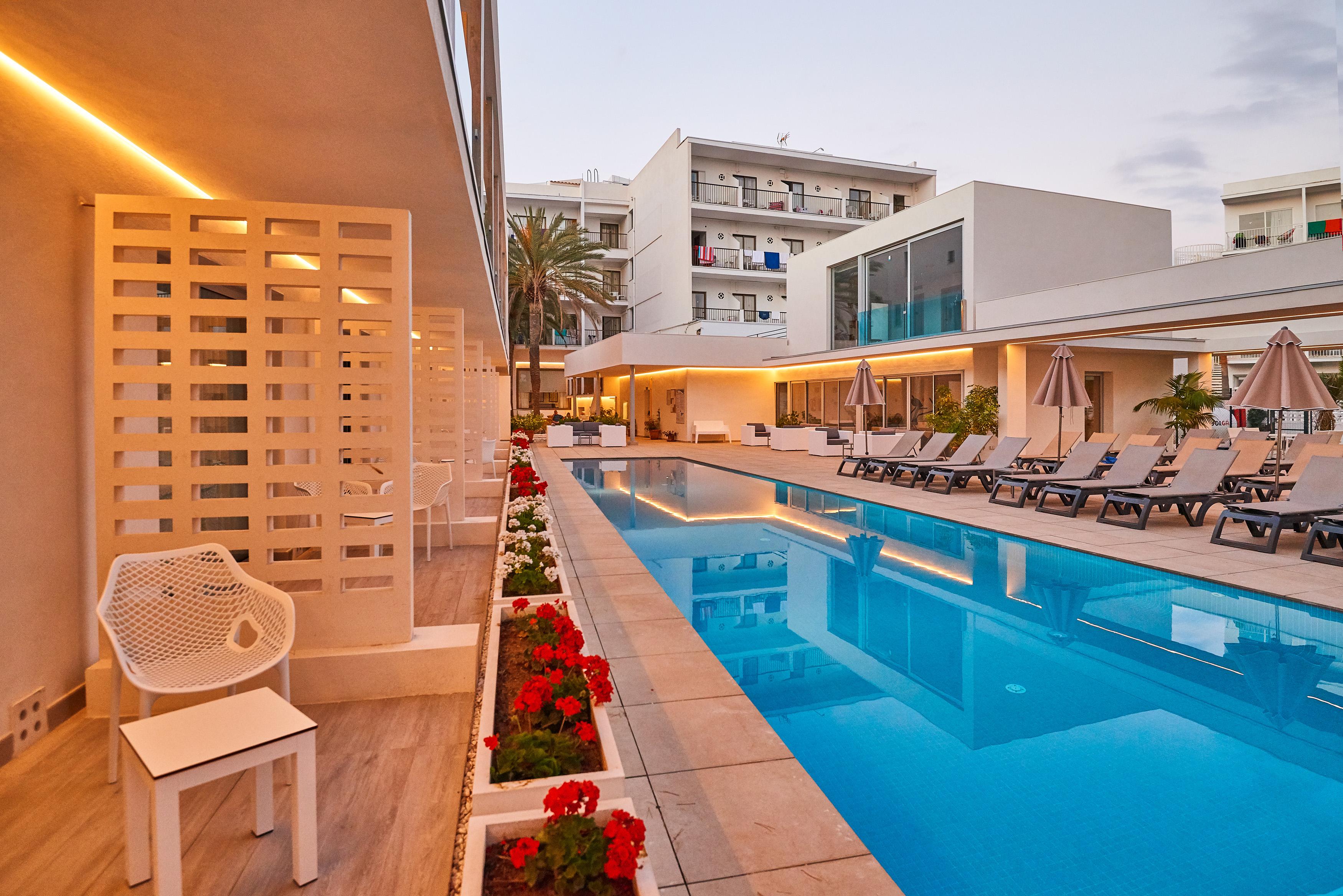 Hotel More Hotel 3*