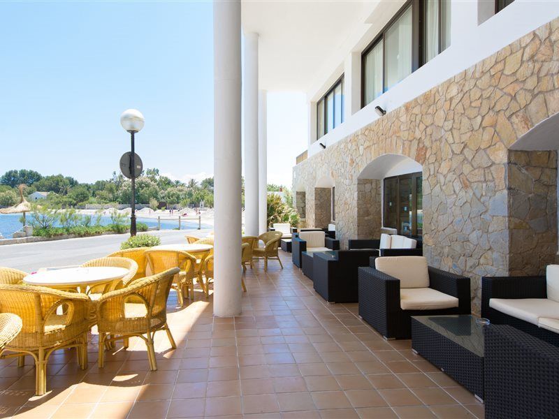 Hotel More 3*