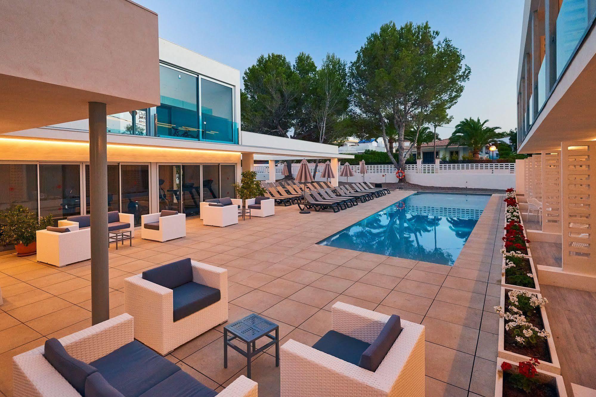 Hotel More Hotel 3*